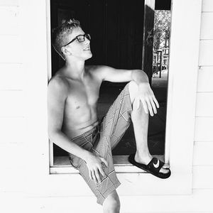 Meet your Posher, Sammy